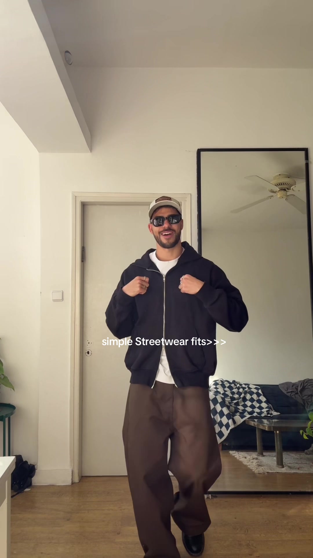 @leeorweiss || Content Creator