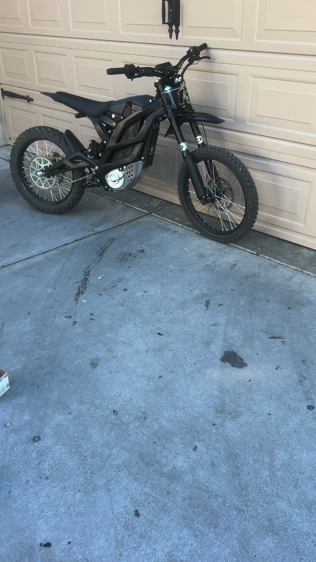 @Joe_q.20🔋