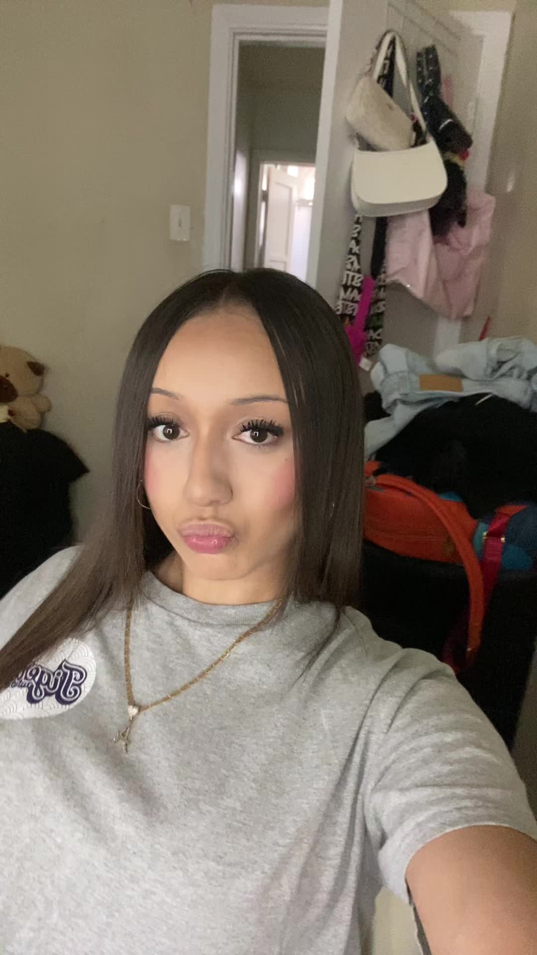 @Alyssa ๐