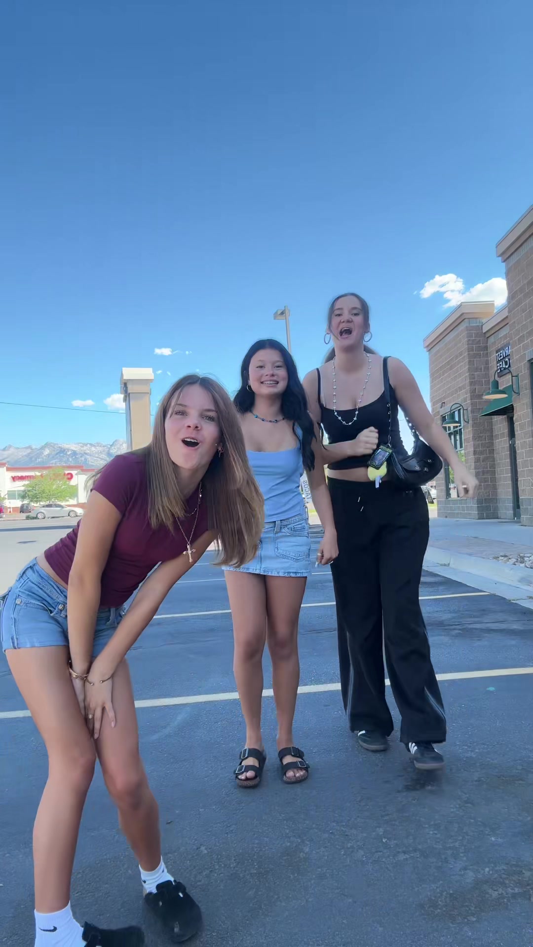@lilah🧸