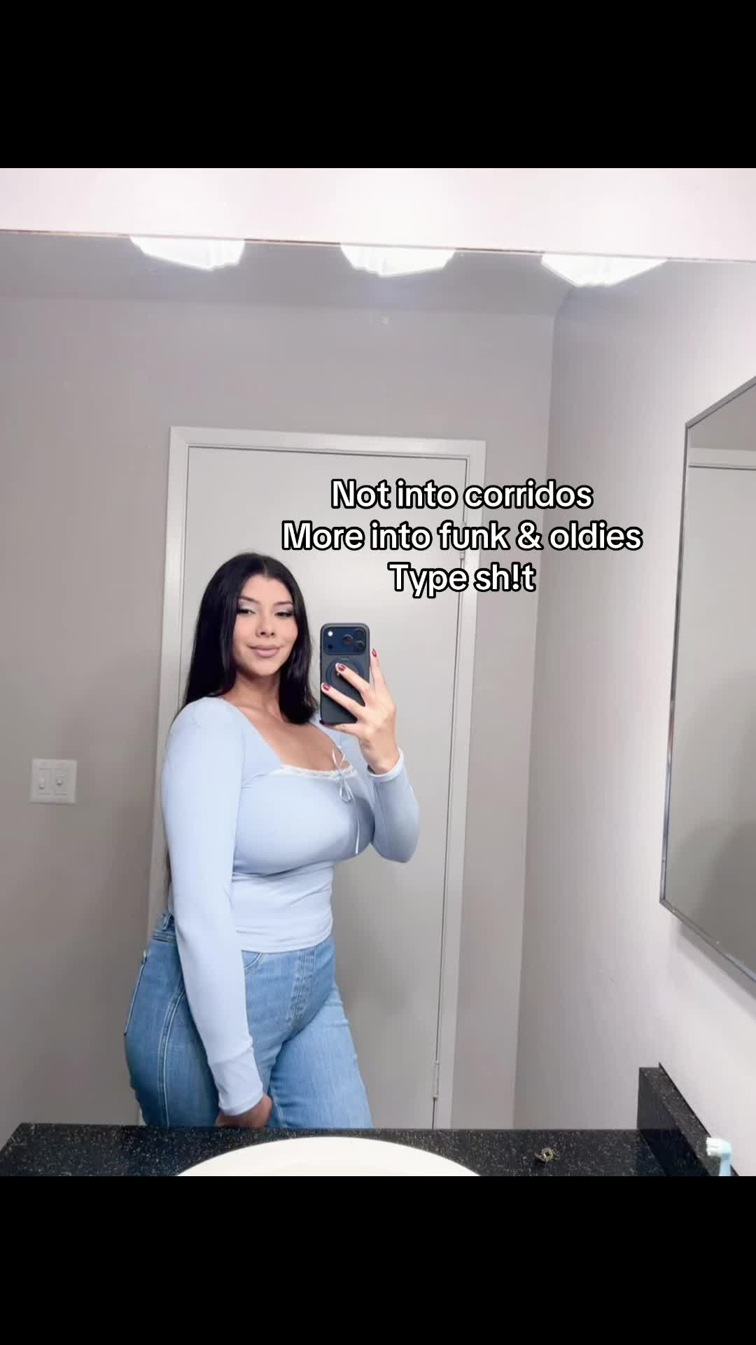 @Alejandra ๐ค