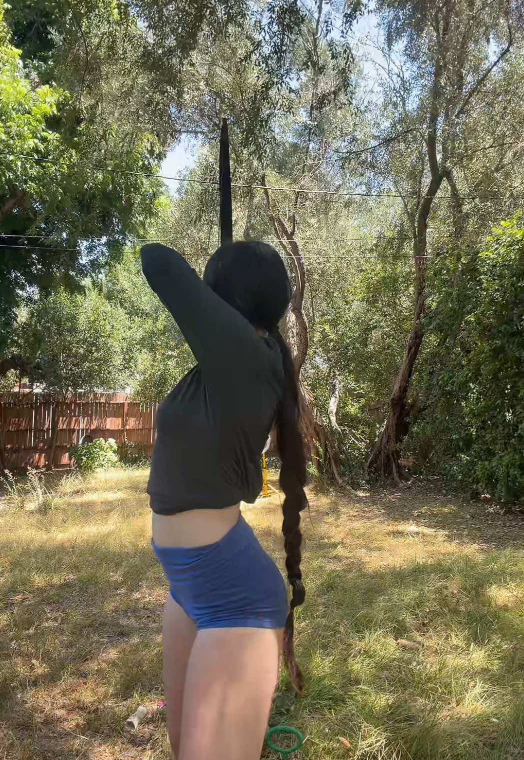 @(♡_♡)