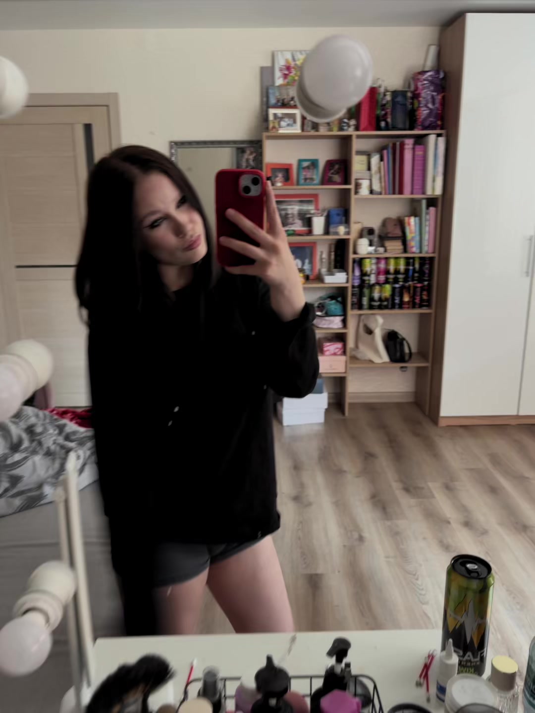 @Полина