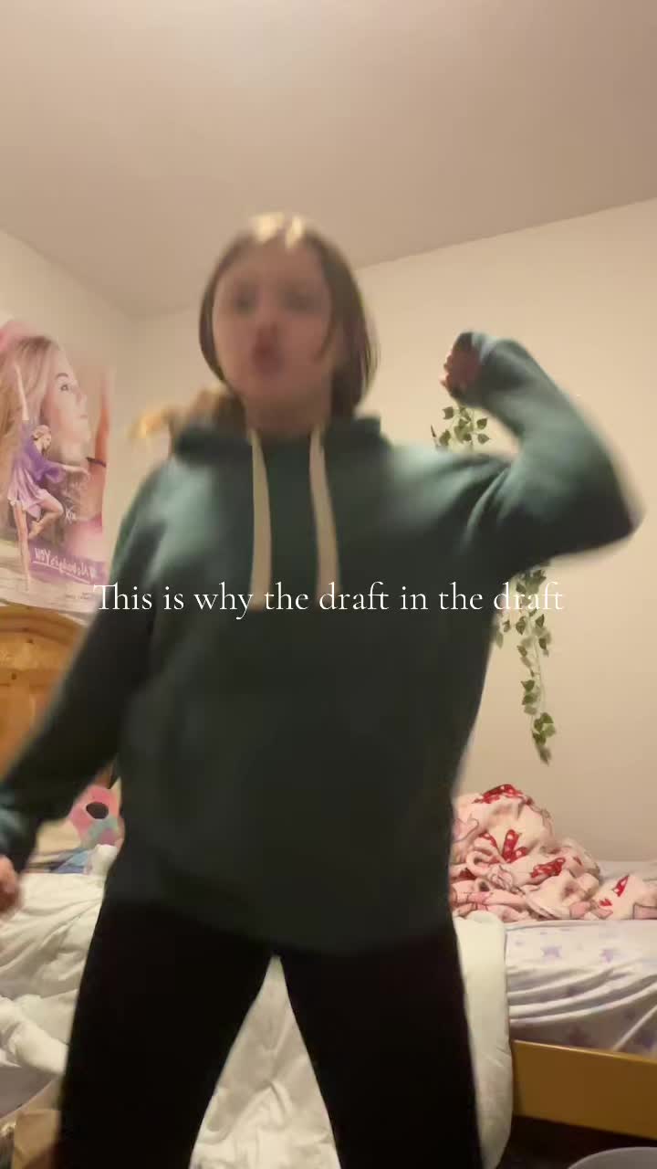 @WhiteRose🤍