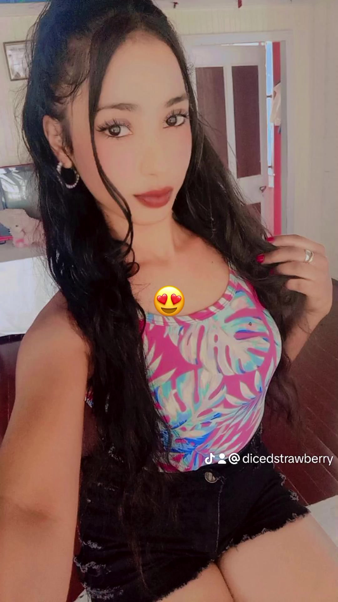 @🦋✨️Shivani✨️🦋