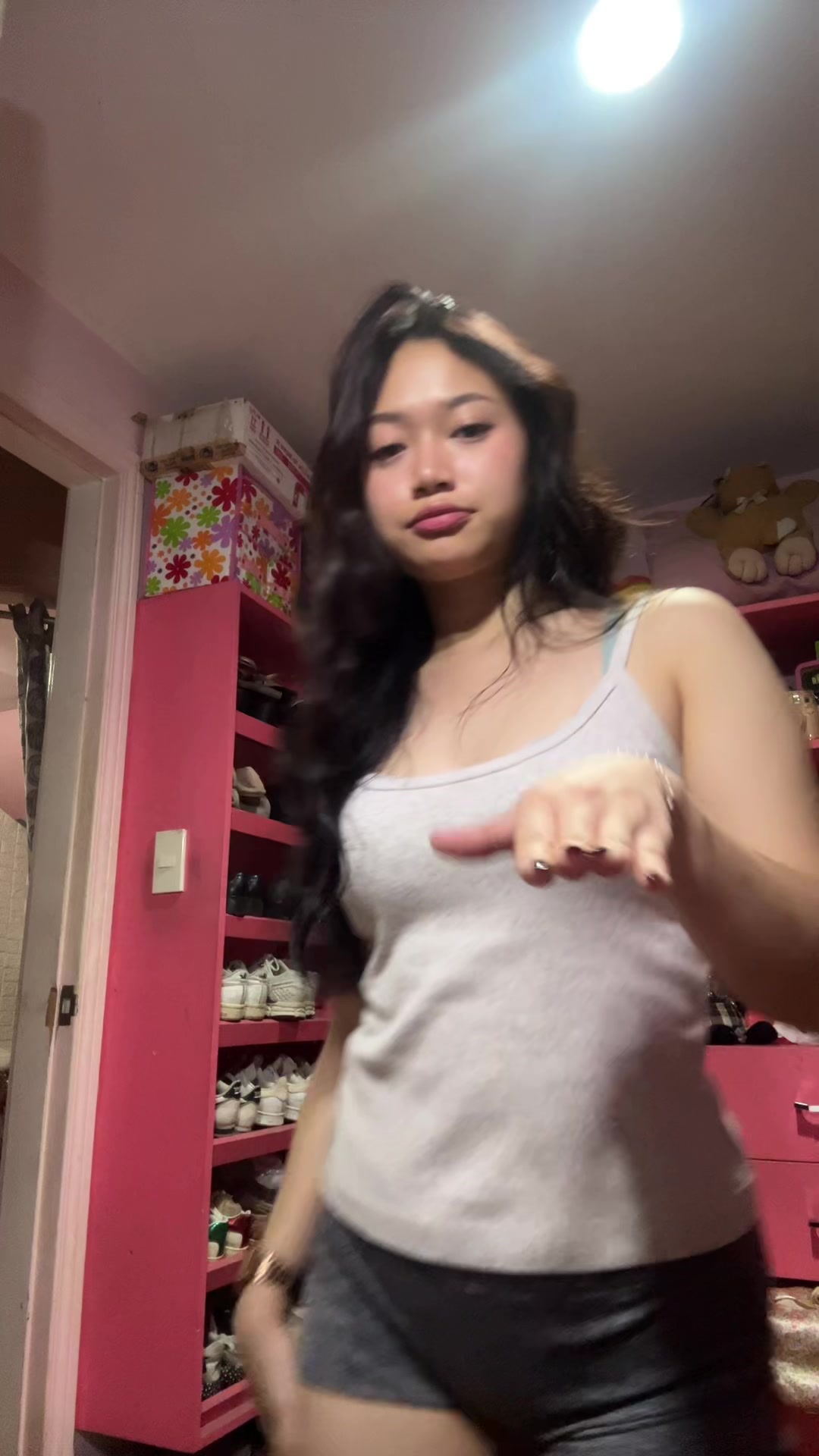 @️