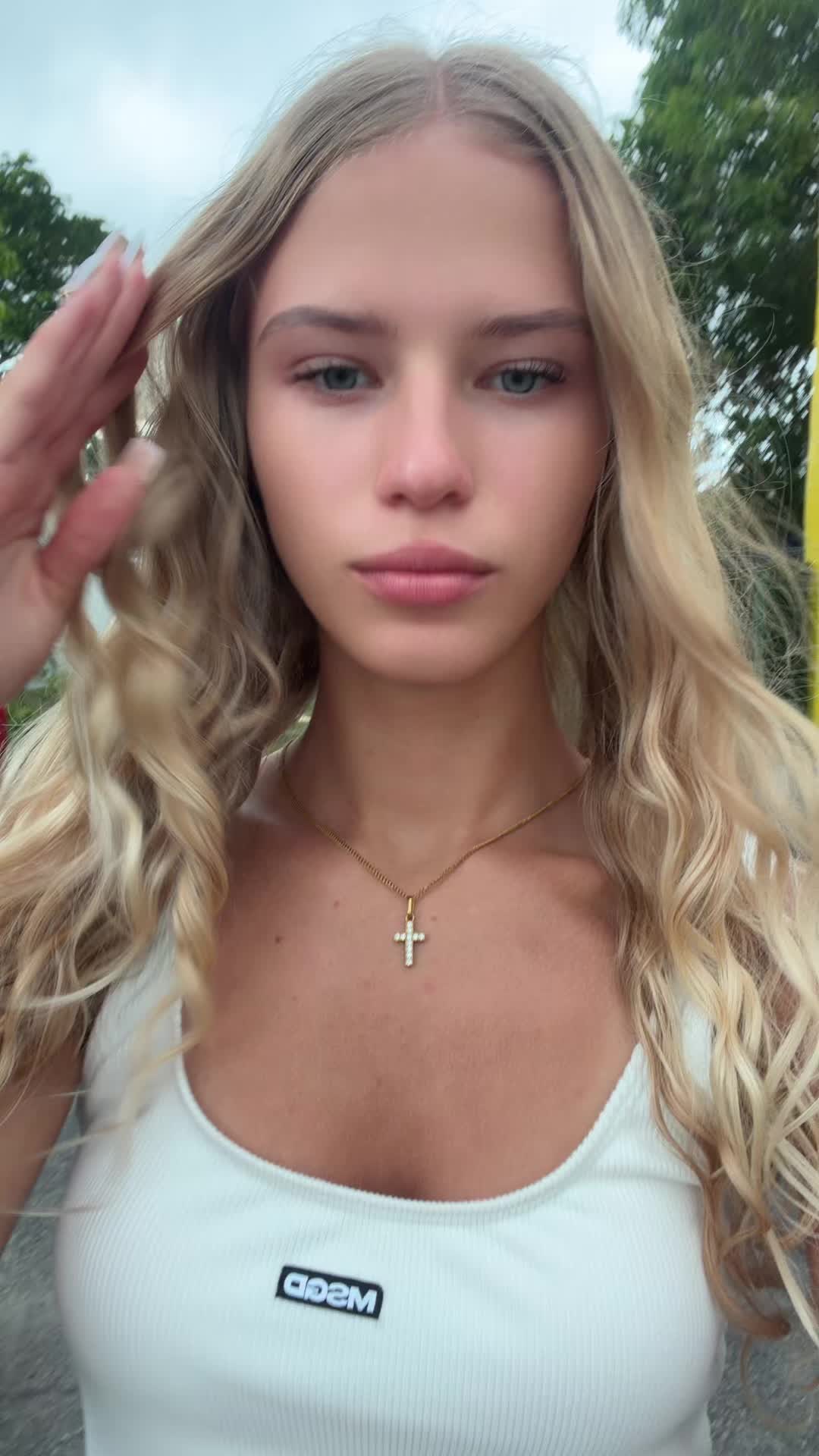 @ПОШЛАЯ БЛОНДИНКА