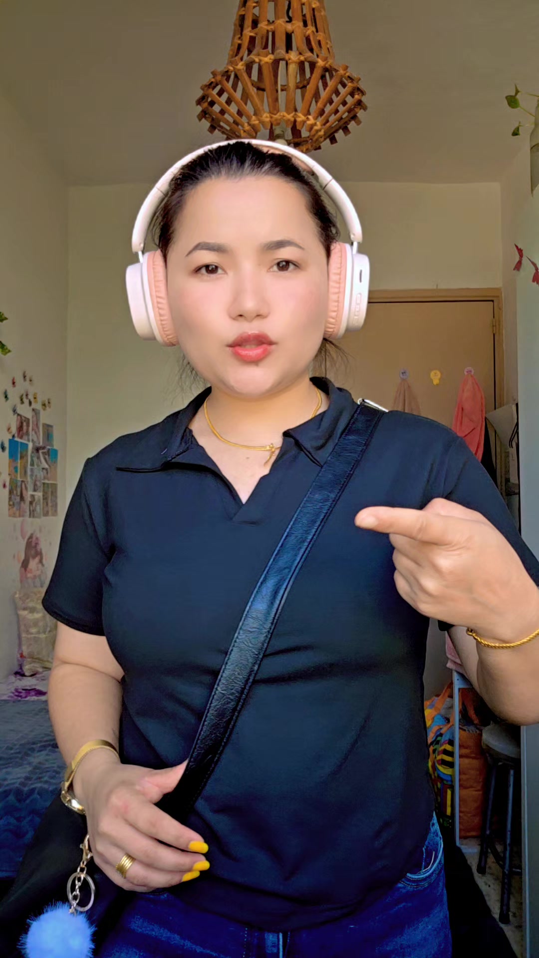 @Deepa_gurung