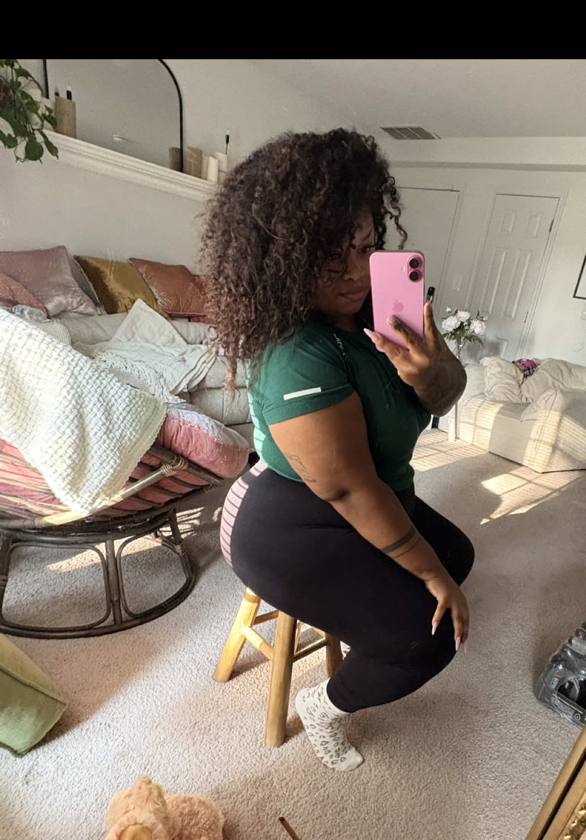 @PorcelainBunni🩰