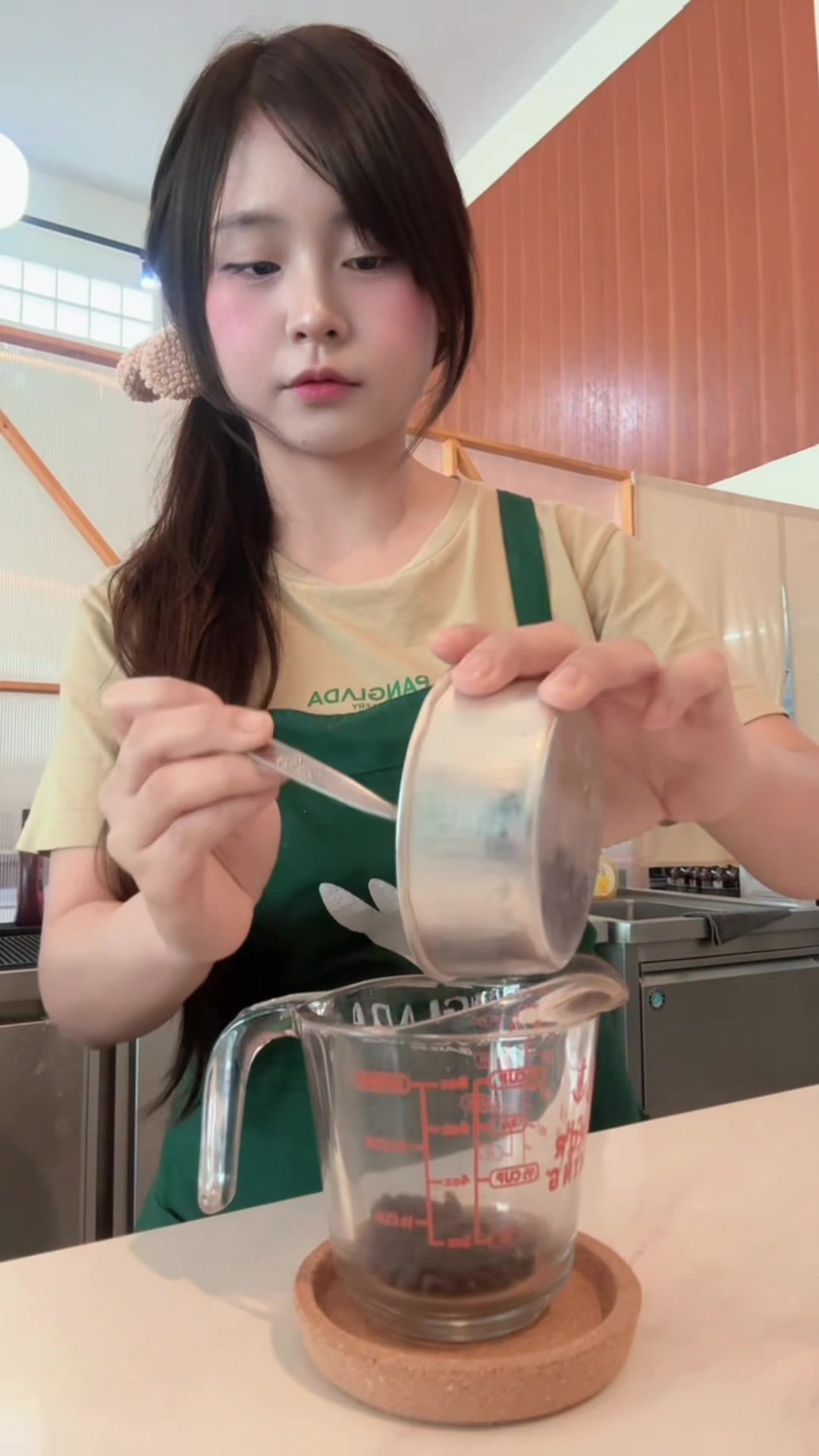@หมูยูเขี้ยวกุด