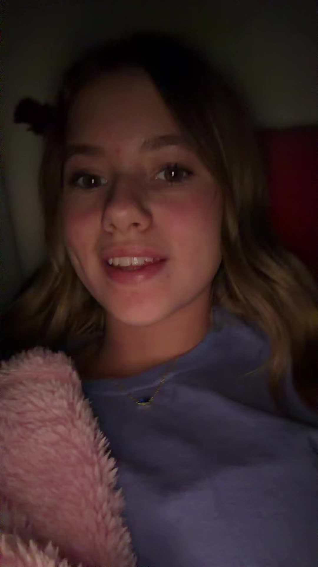 @️