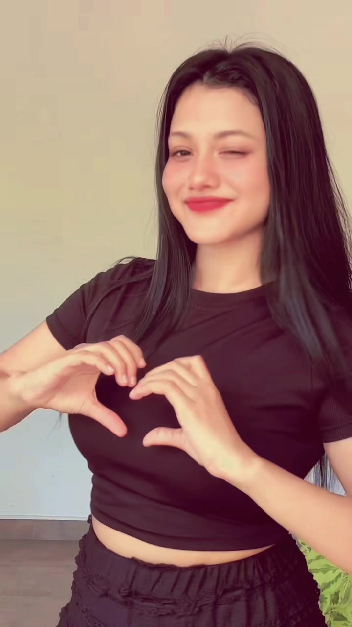 @Woofy Bae 🛼