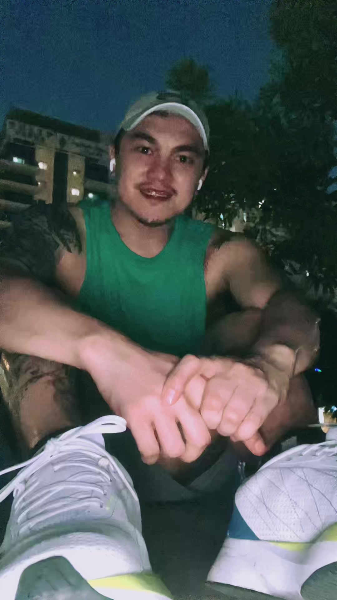 @Cʜ🅰️ɴO👑