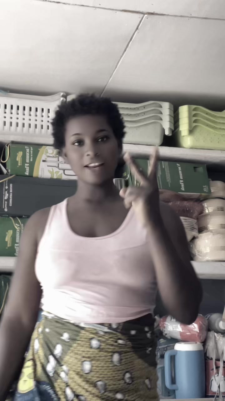 @😌noura Traor&eacute; 🫩 🤭🫦
