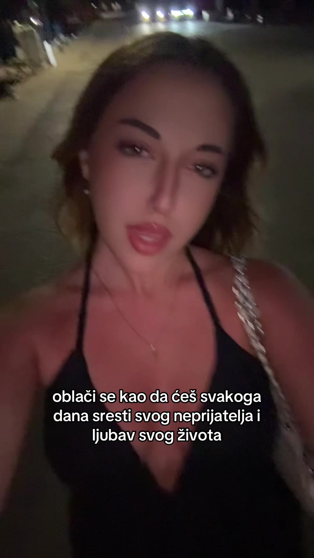 @Dora🖤