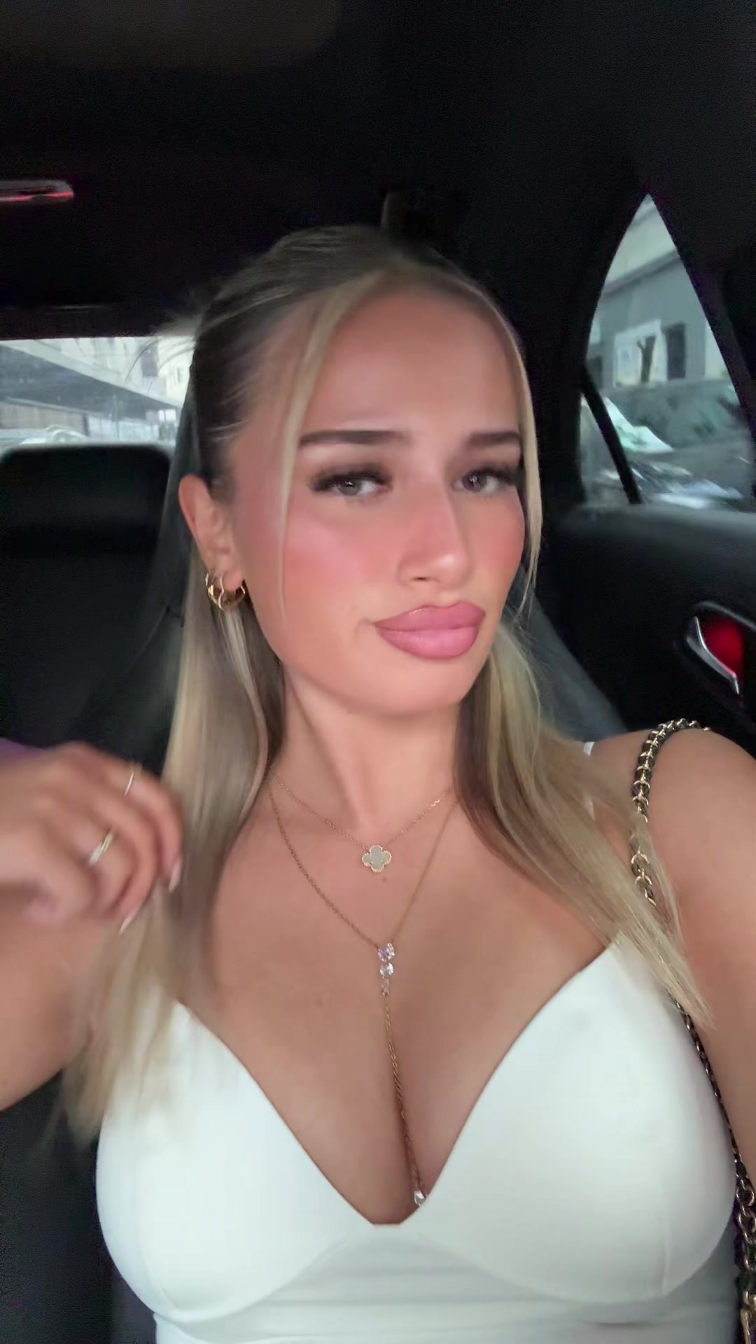 @lejla