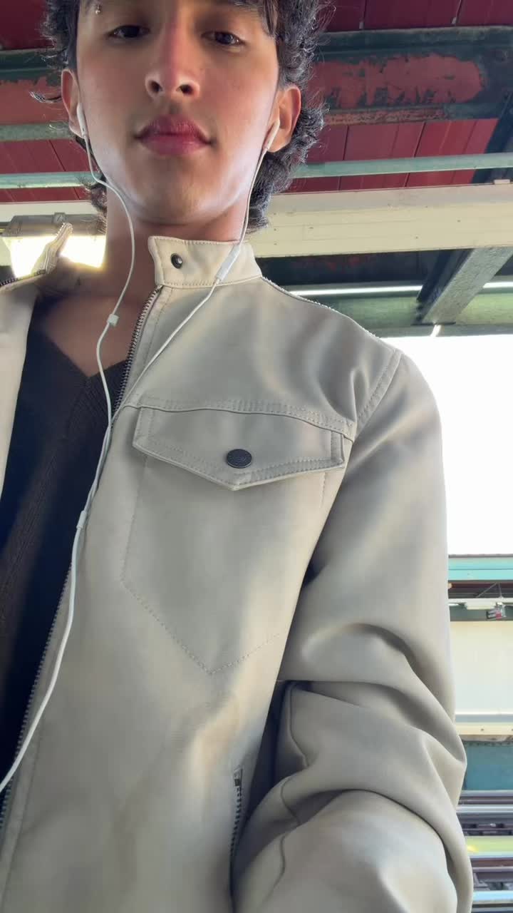 @hektor🕺