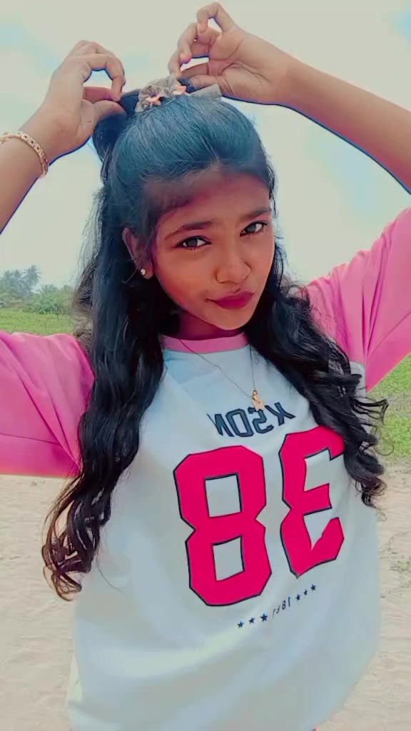 @Dinu Perera💋"