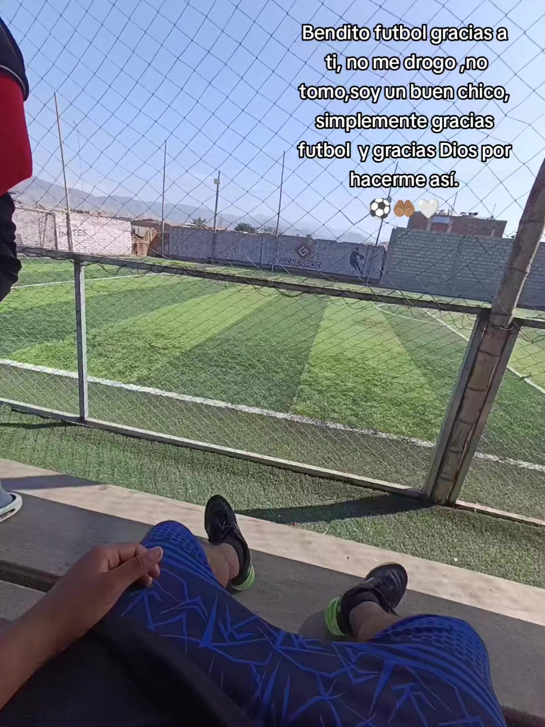 @️Elias