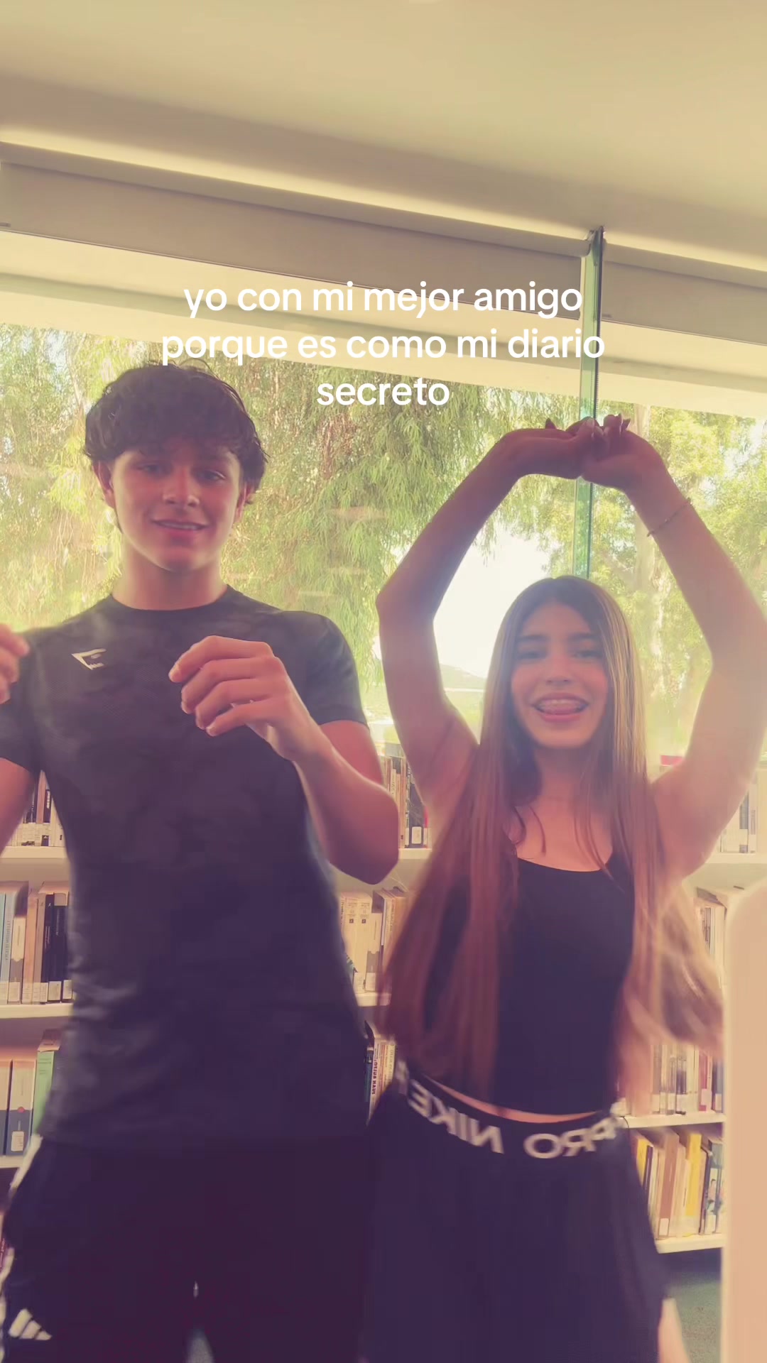 @Aitana