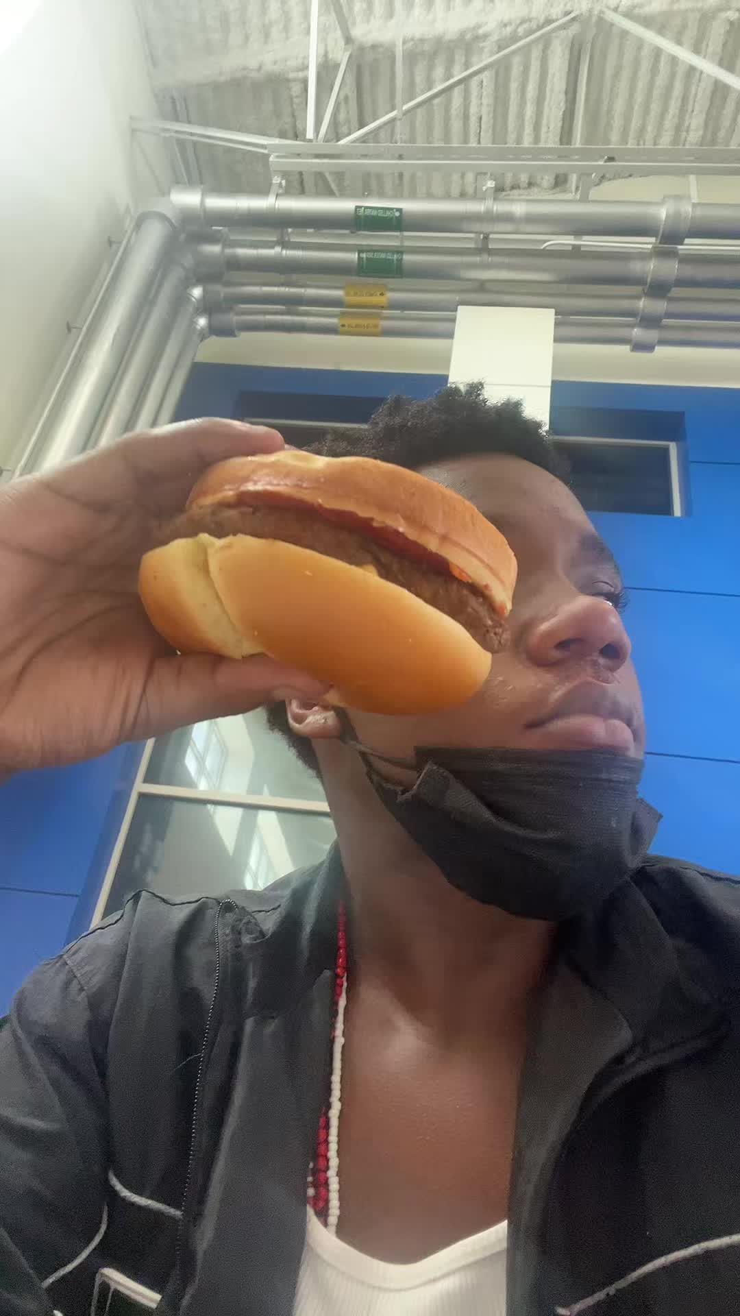 @Milyunaire