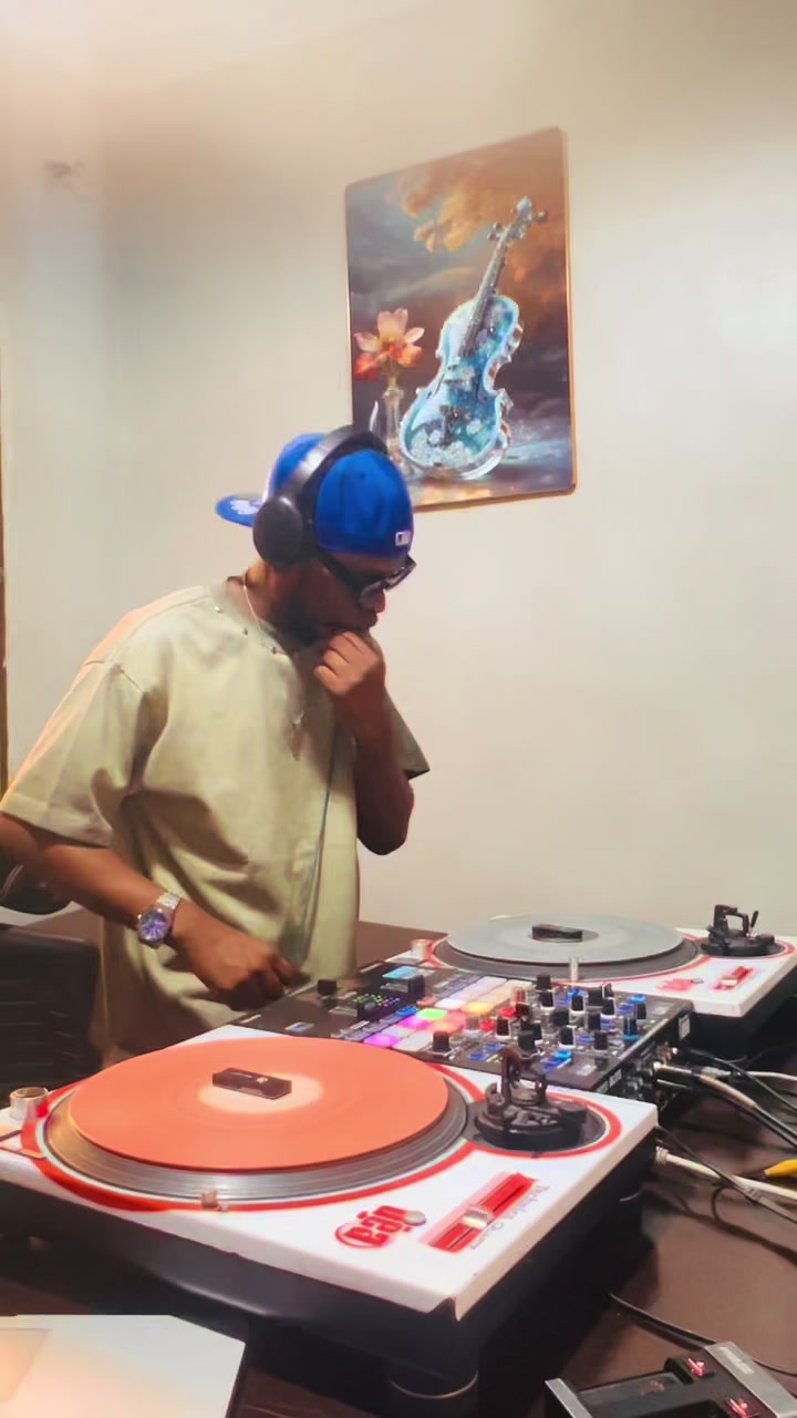 @DJ DEA