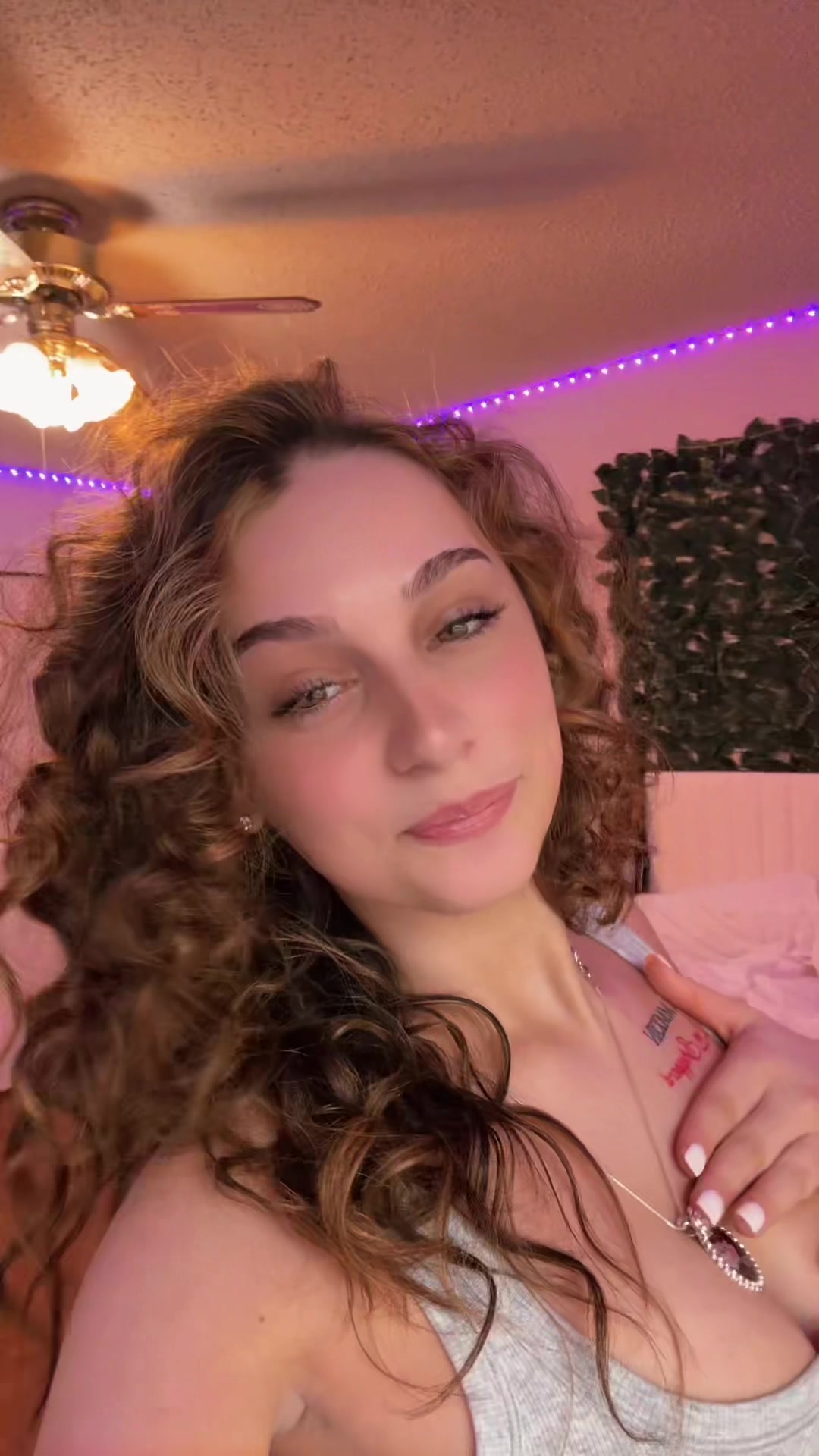 @nekhodamarie