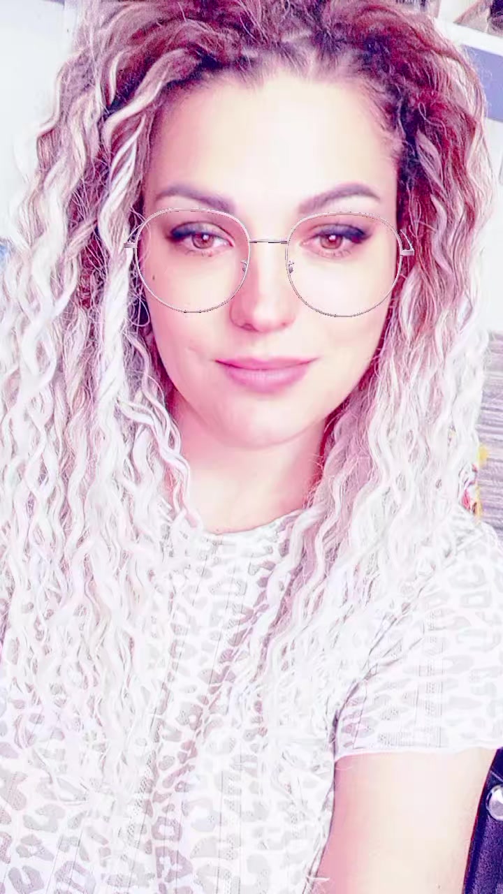 @iRiNkA))