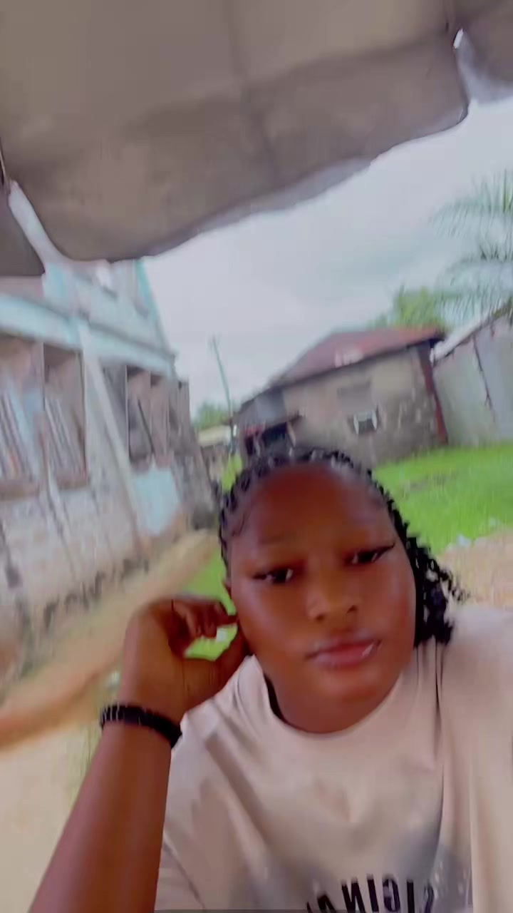 @HANNAH 💜❤️🤍