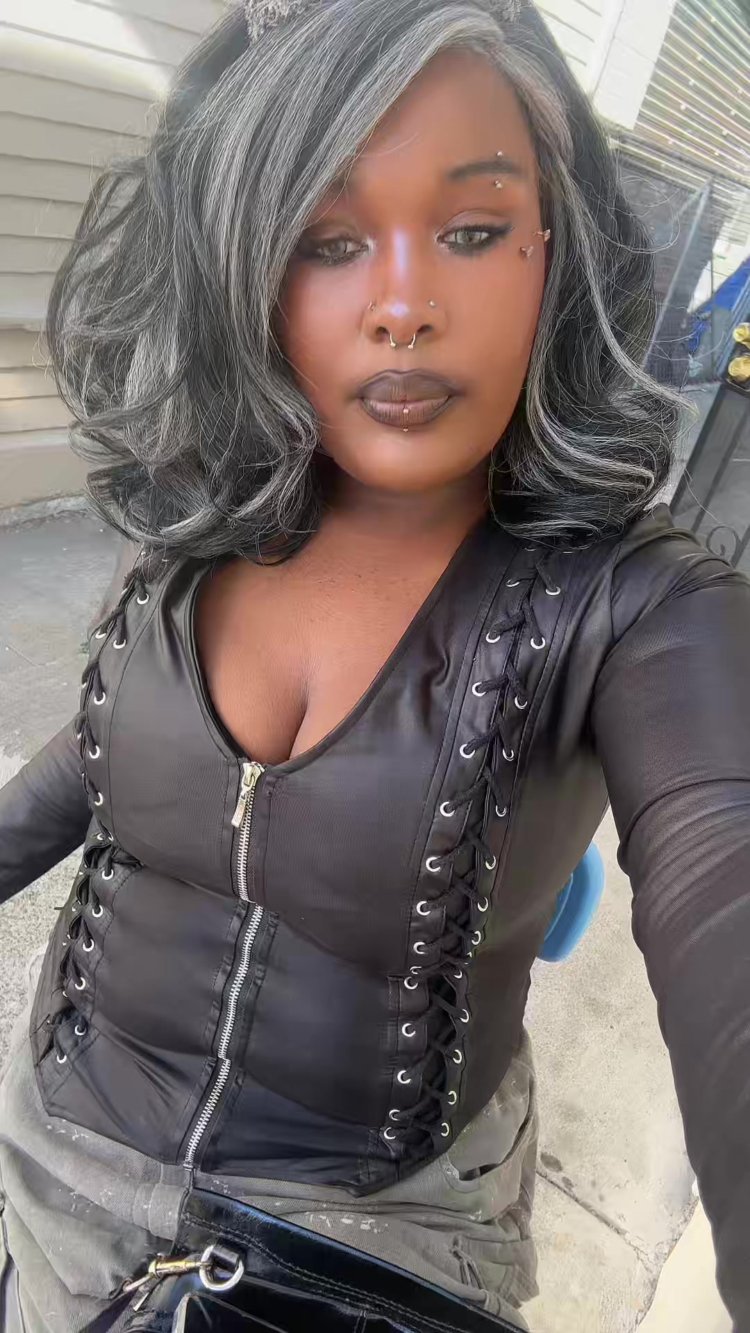 @wolfgyaal