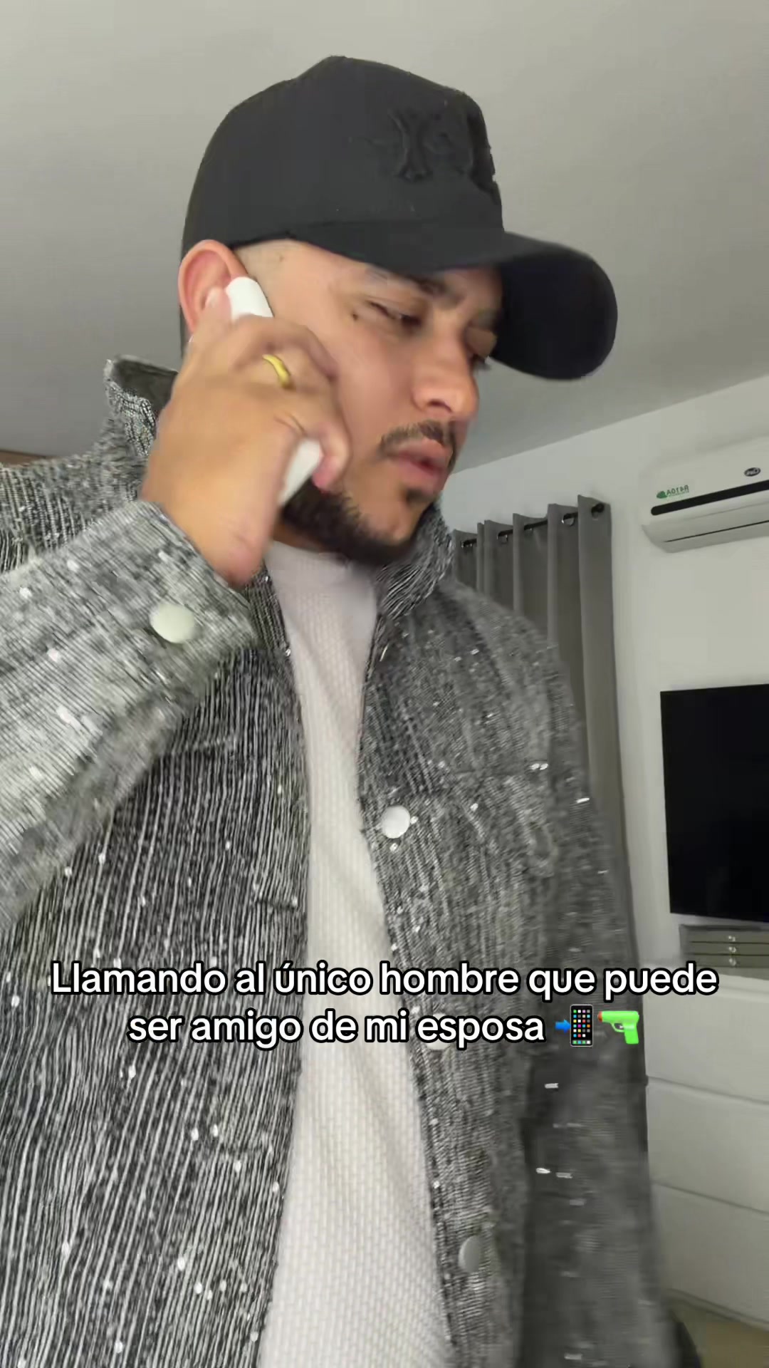 @villaloboscv