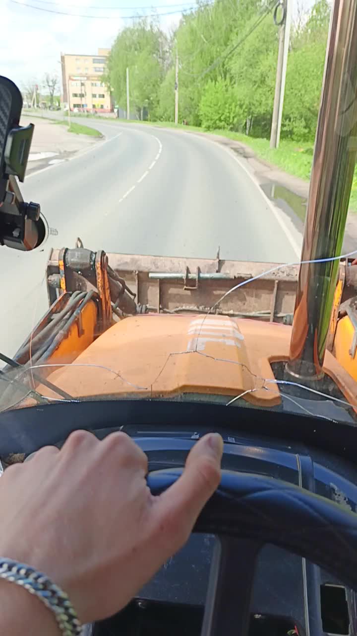 @Александр 76🐻🚜 🦾