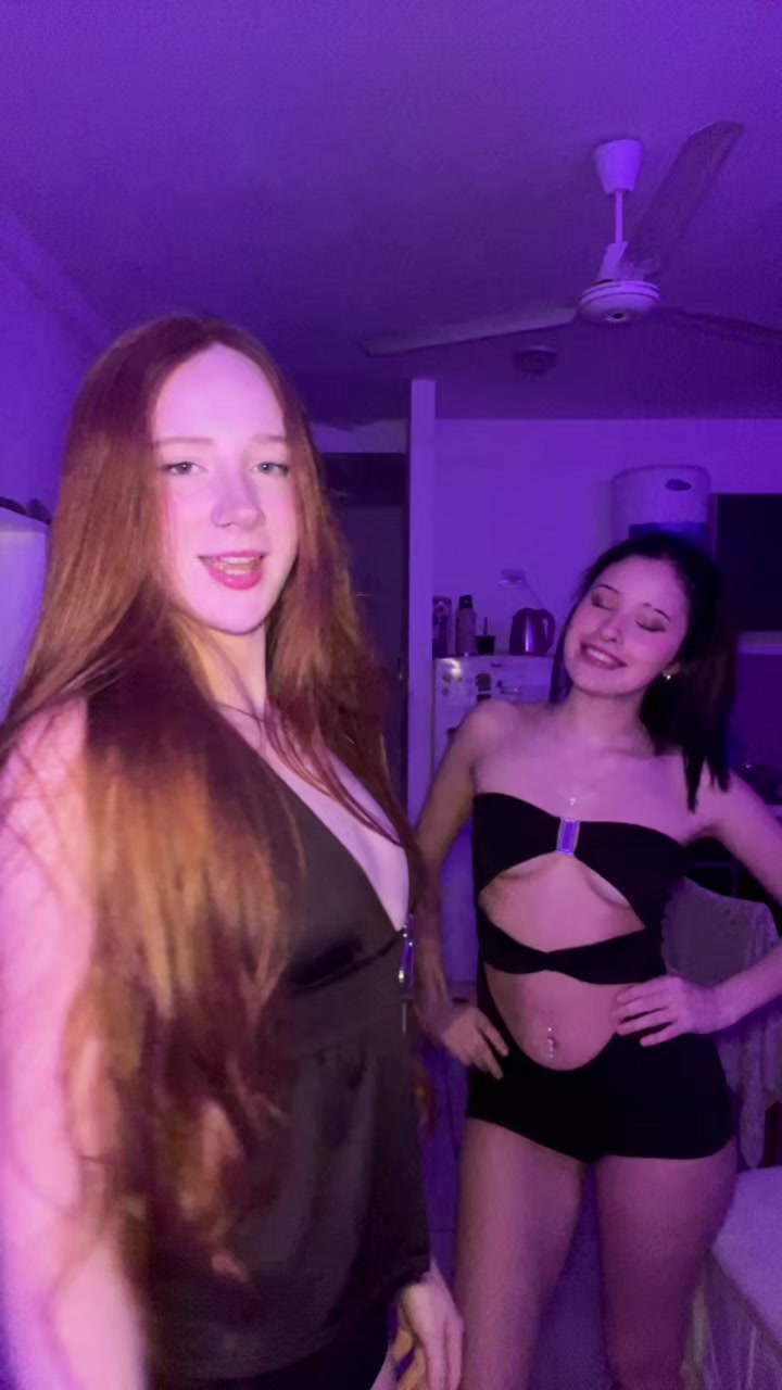 @Tayná