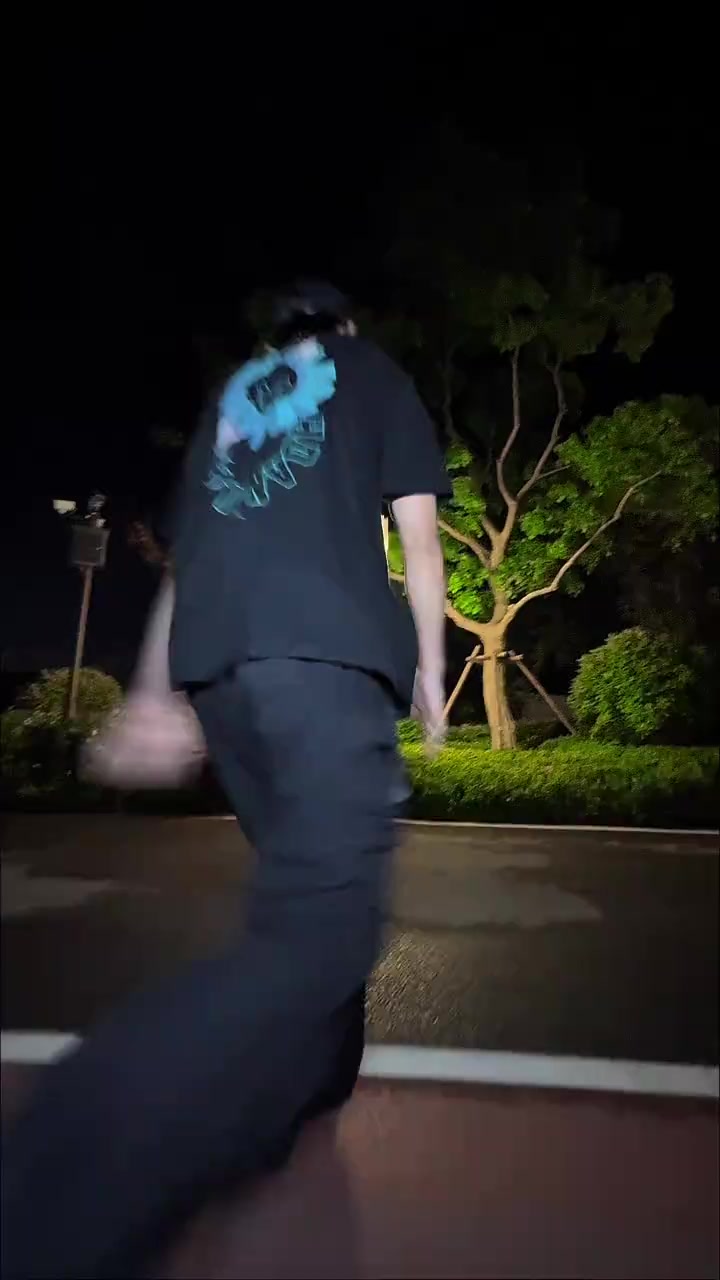 @๐๐๐ง๐ข๐ค๐ช๐ฉ๐