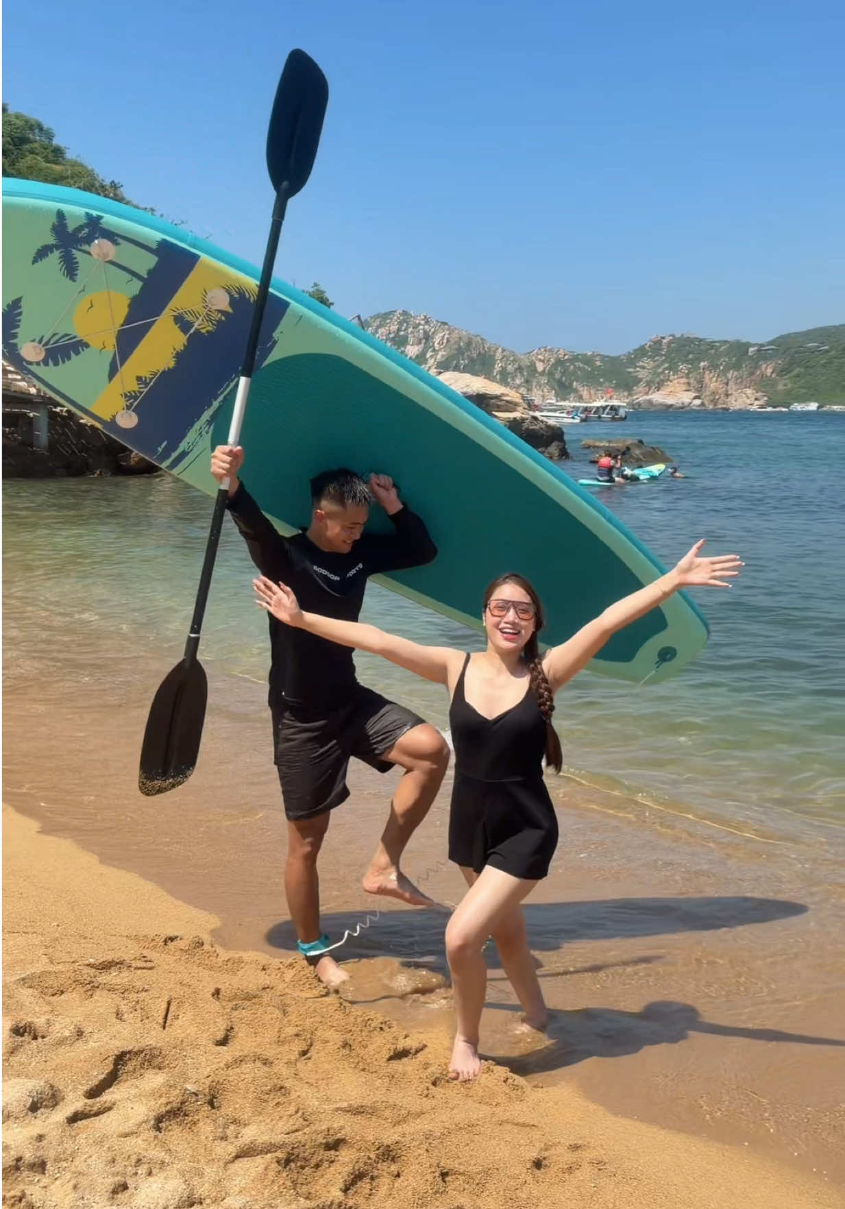 @Ch&uacute; Tư