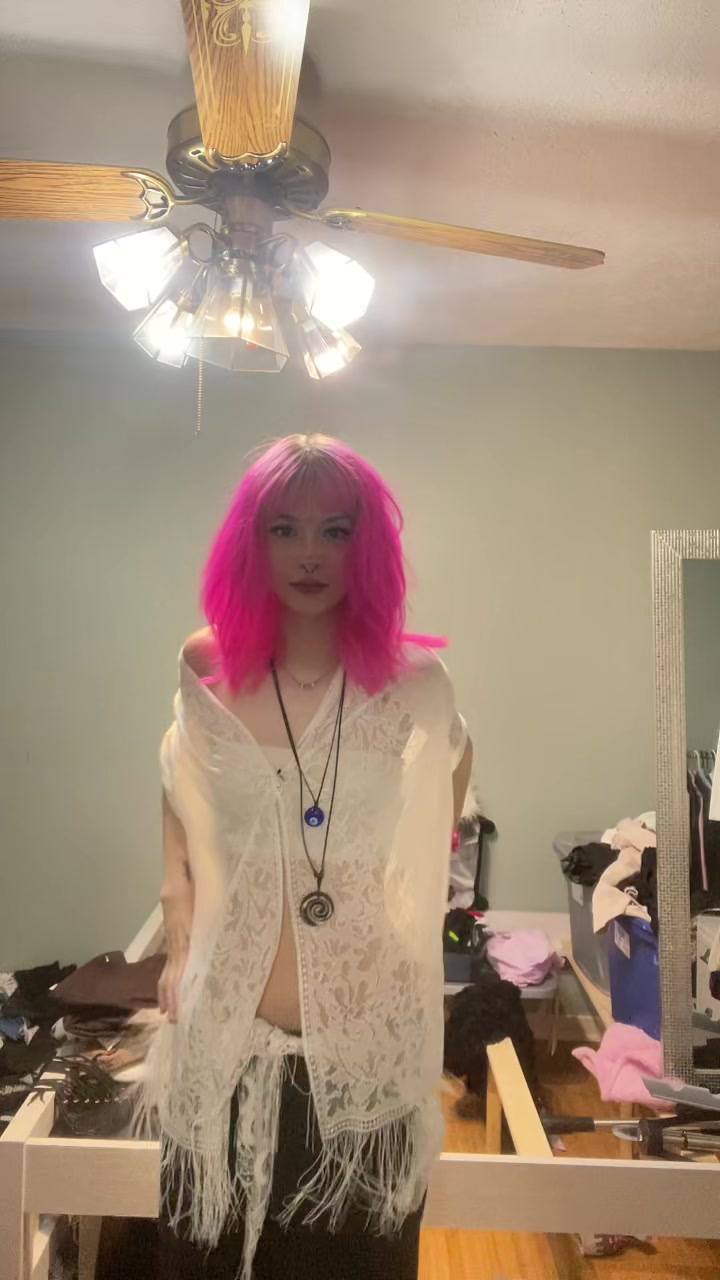 @avi