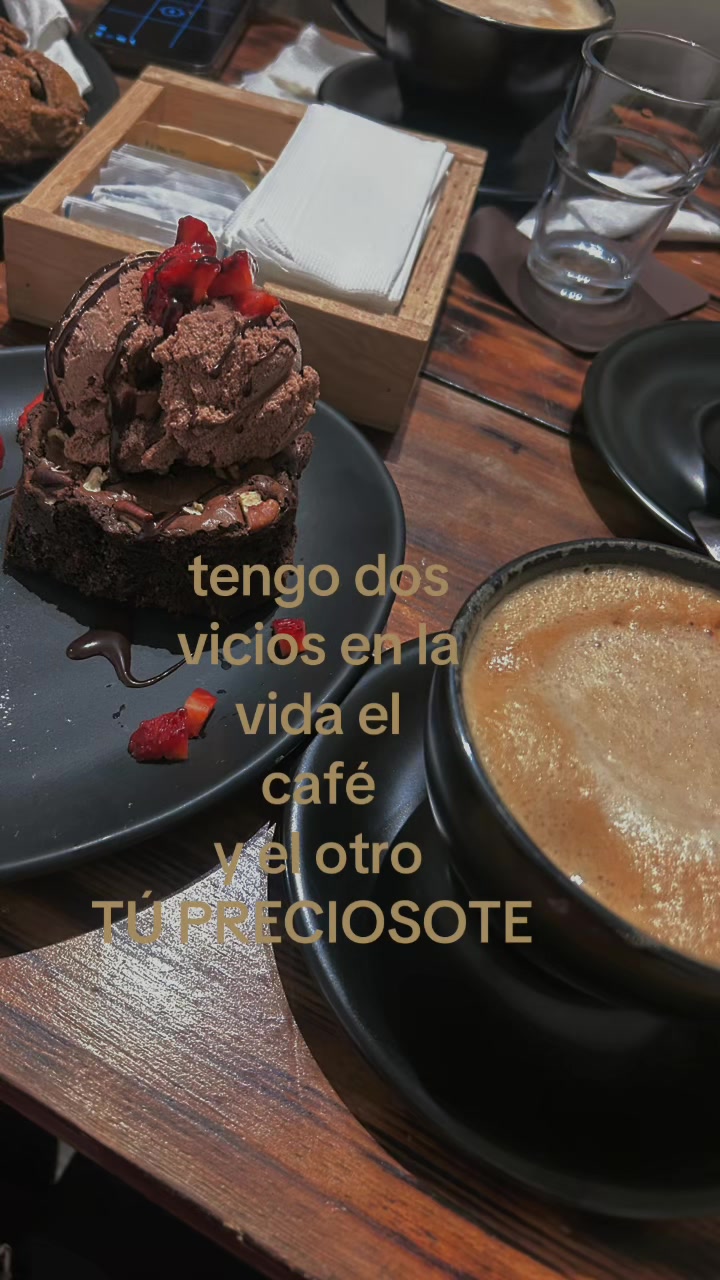 @𝓐𝓷𝓪 𝓚𝓪𝓻𝓮𝓷 ✨