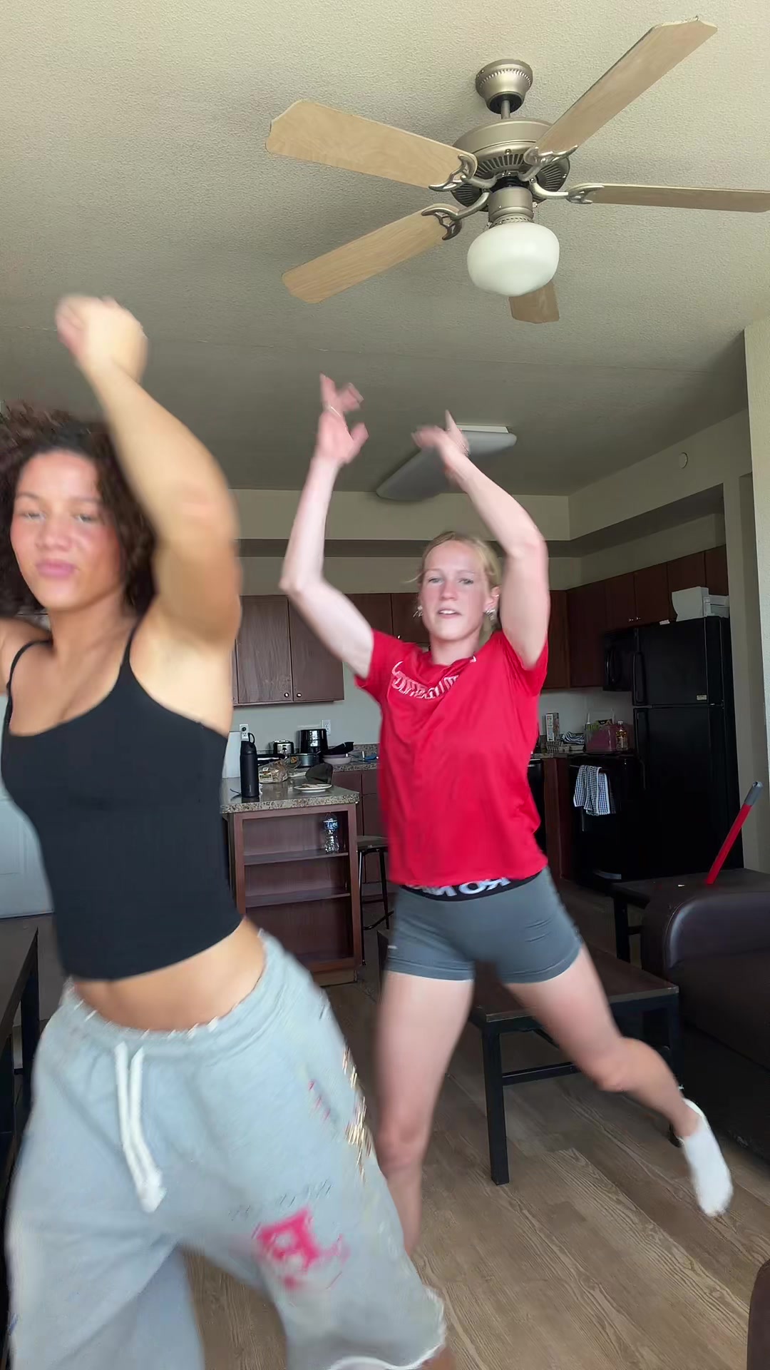 @Kyanaa