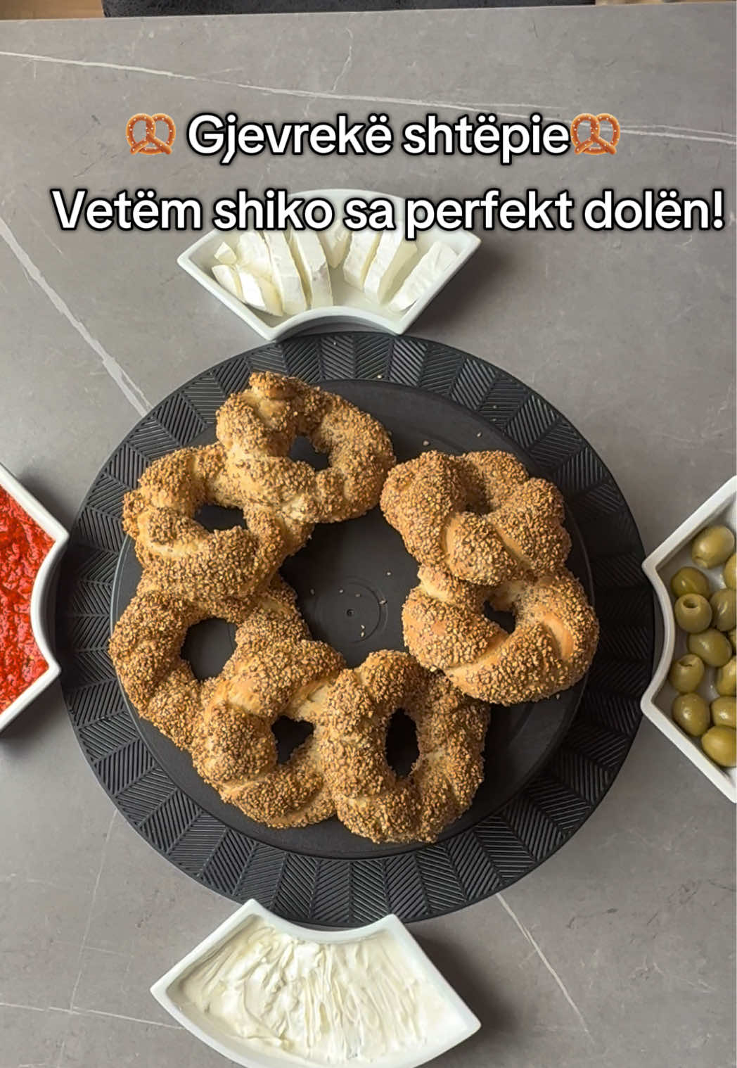 @Qendresa.