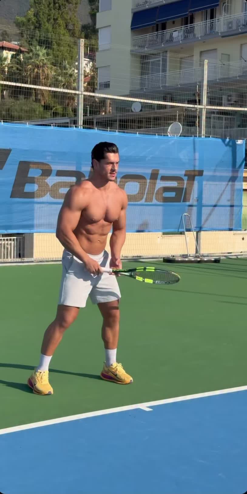 @Adonisarchive