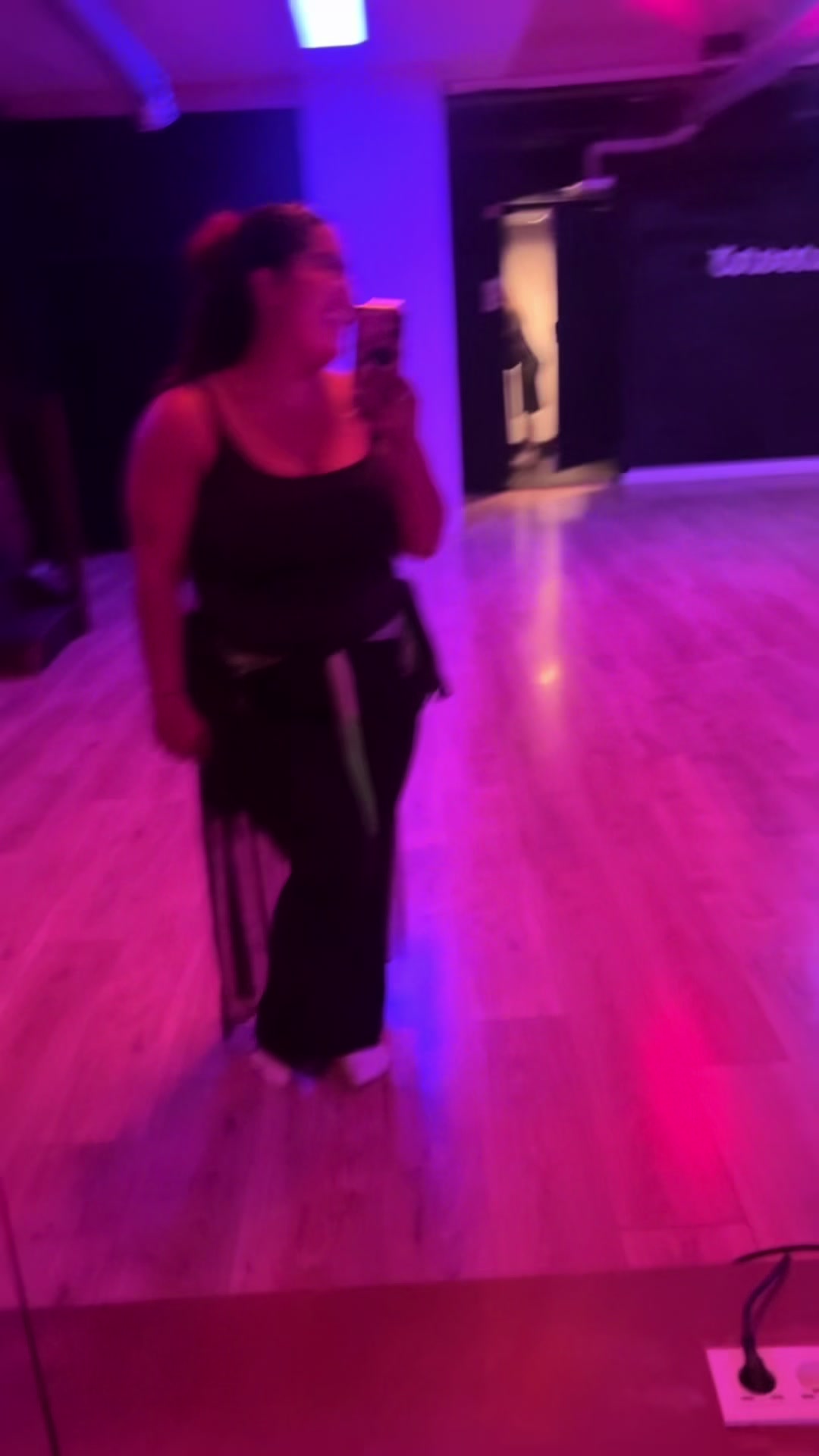 @Ash.Nzb