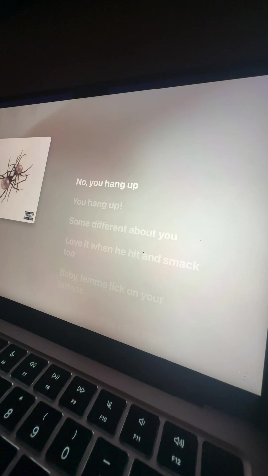 @lyricsprada
