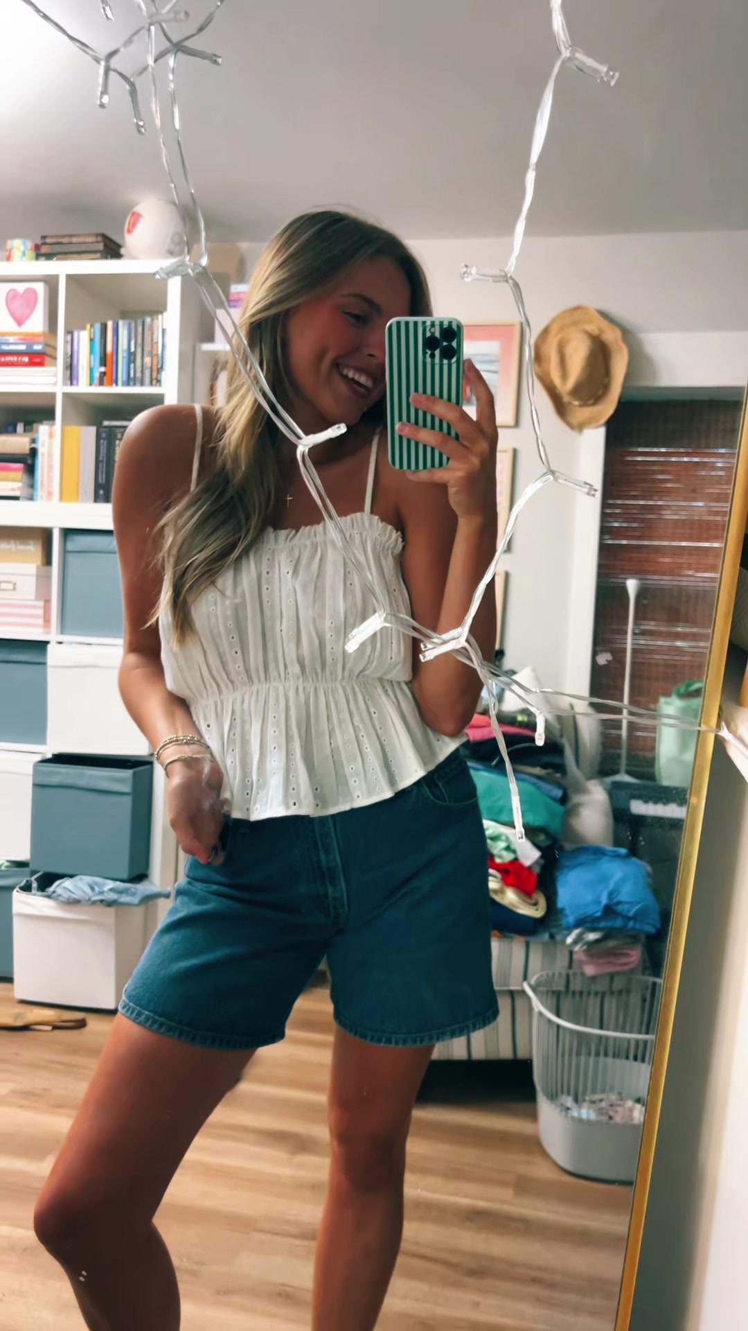 @sarahallynnn
