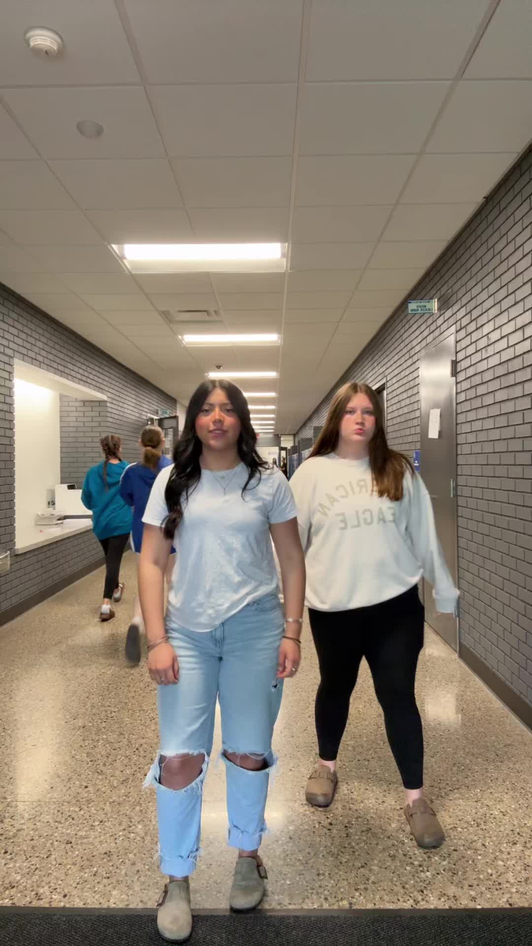 @Liv