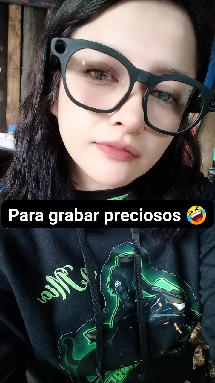 @Mía Morales