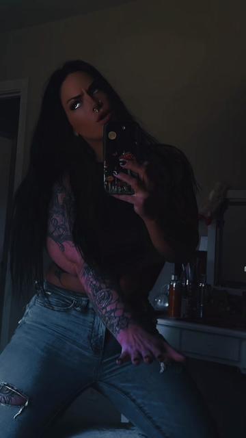@UnrulyDamsel