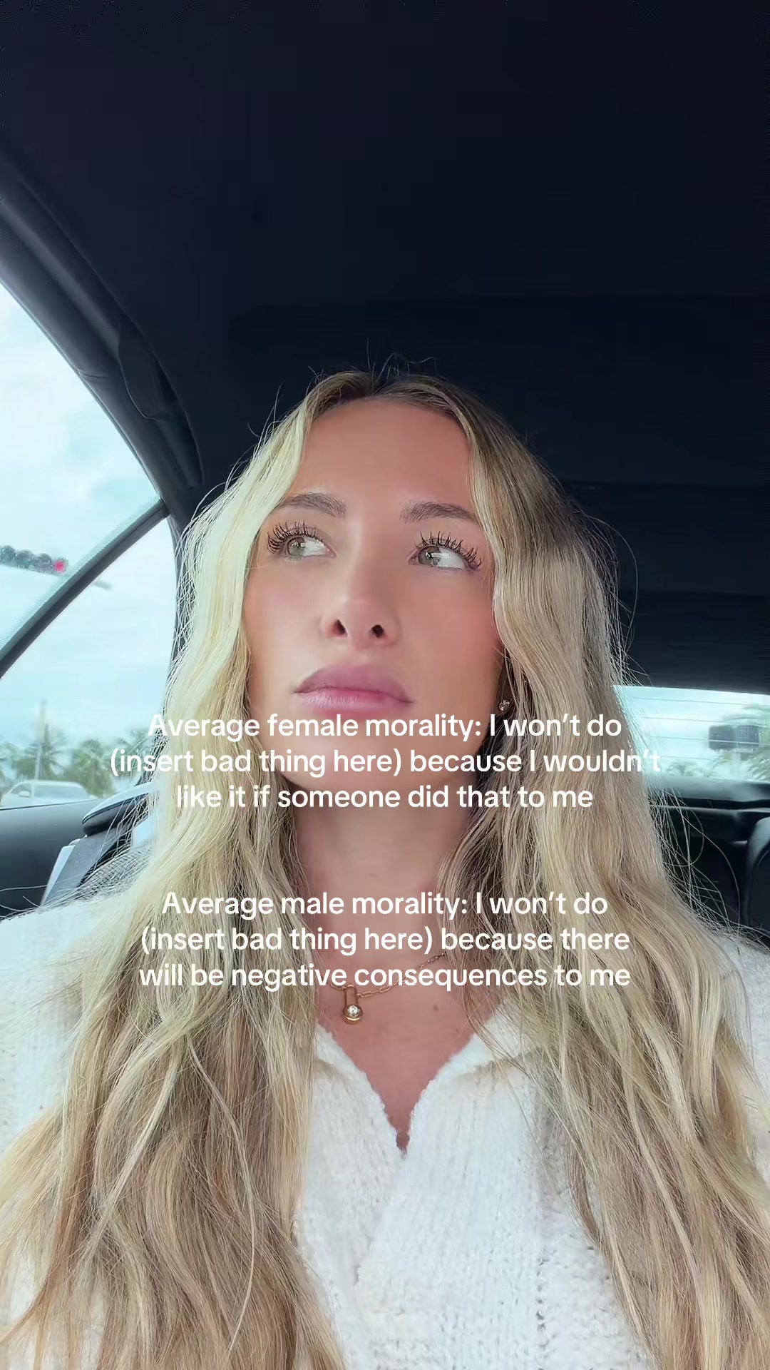 @VANESSA CLOVER