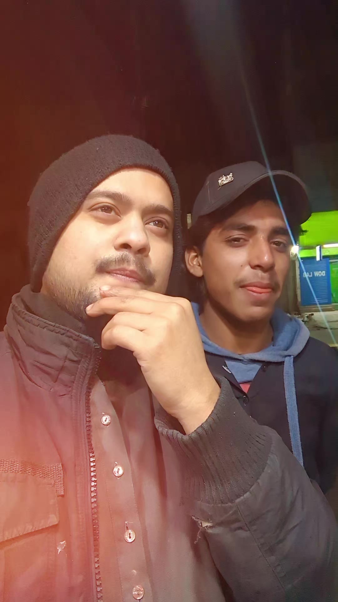 @Uzishaikh7c