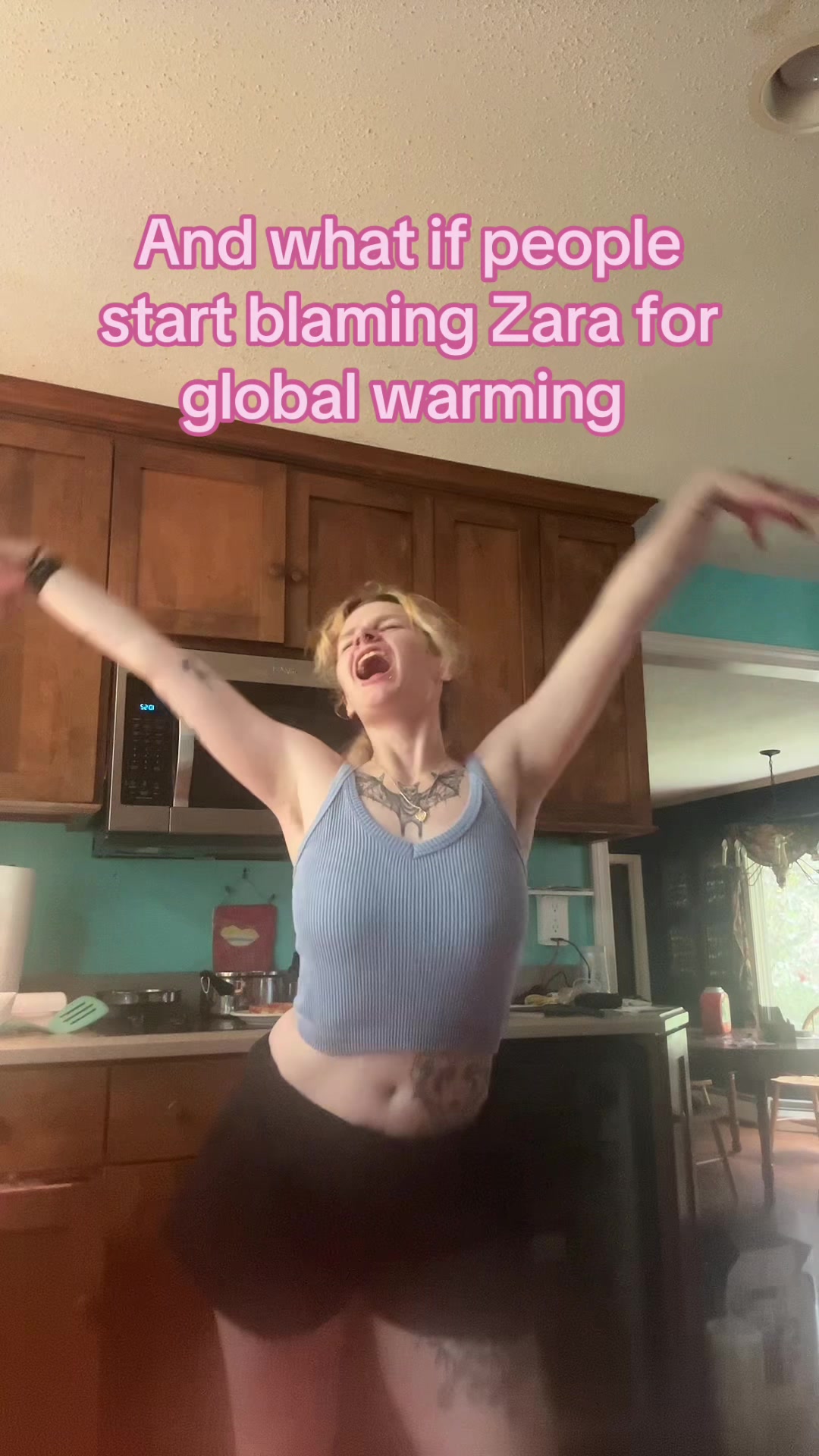 @E:)