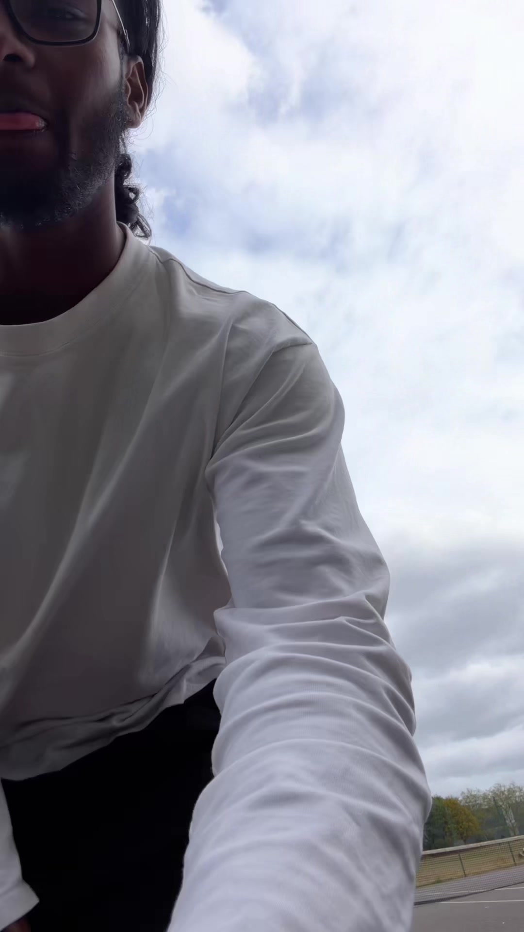 @Mrblackvest